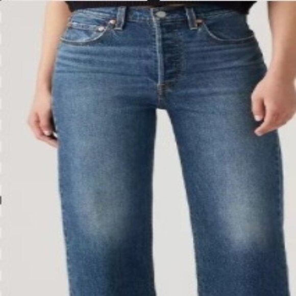 Levi's Jeans - Picture 3 of 11